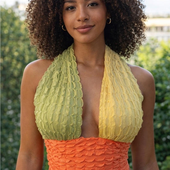 Tops - Colorful Textured Crop Top